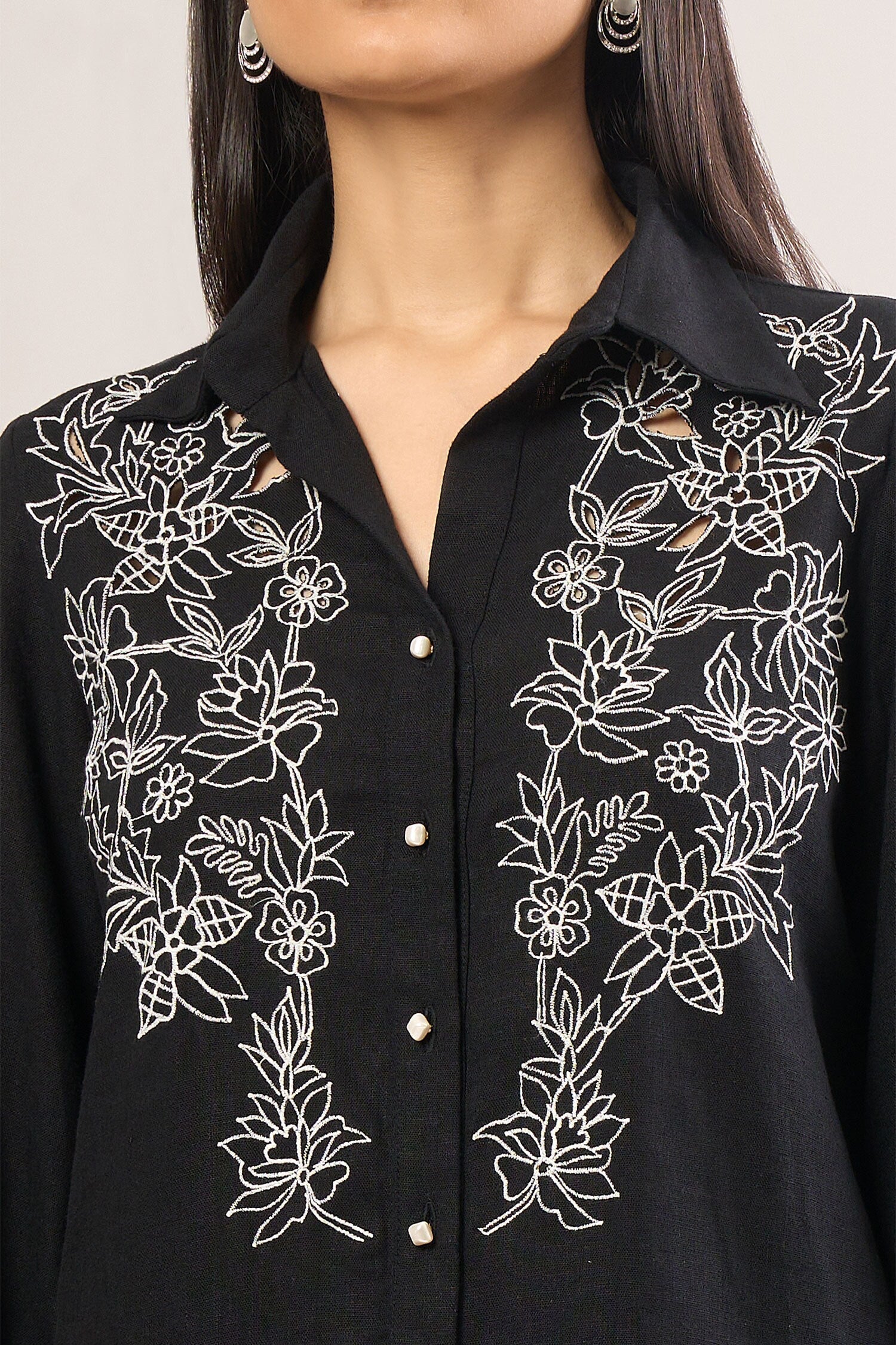 Black Embroidery Floral Collar Shirt And Pant Set