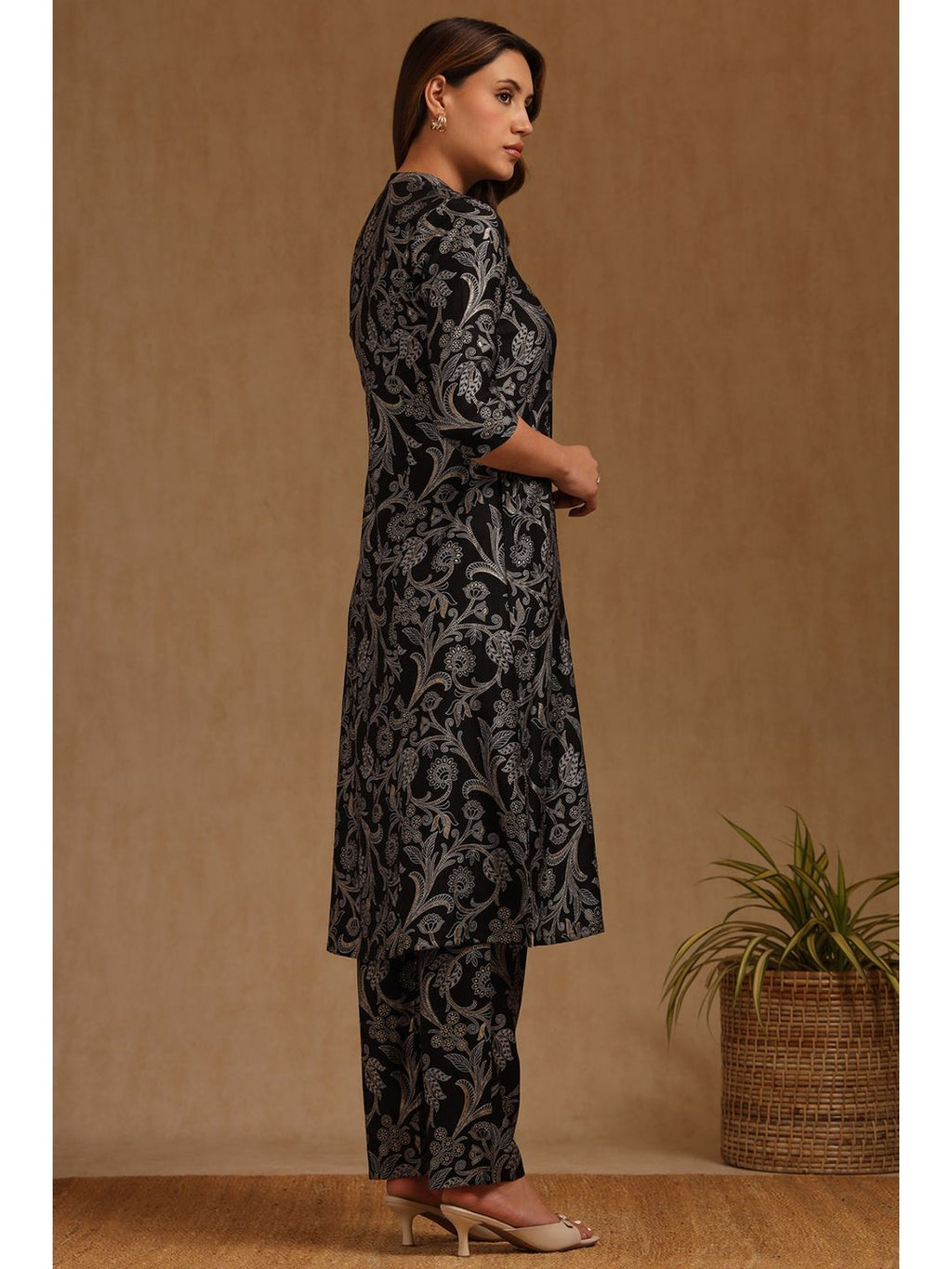 Black Art Silk Botanical Print Co-Ord Set