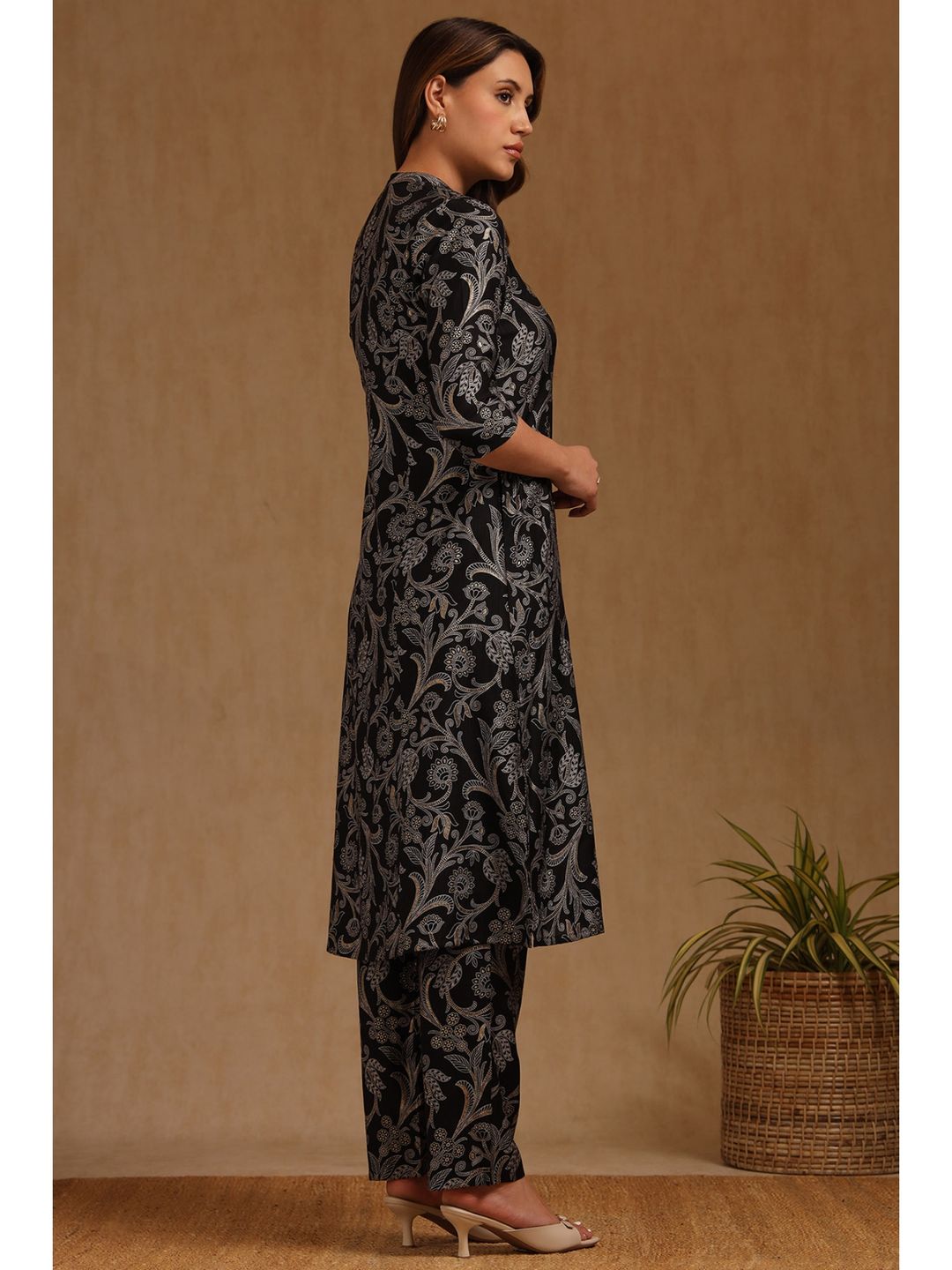 Black Art Silk Botanical Print Co-Ord Set